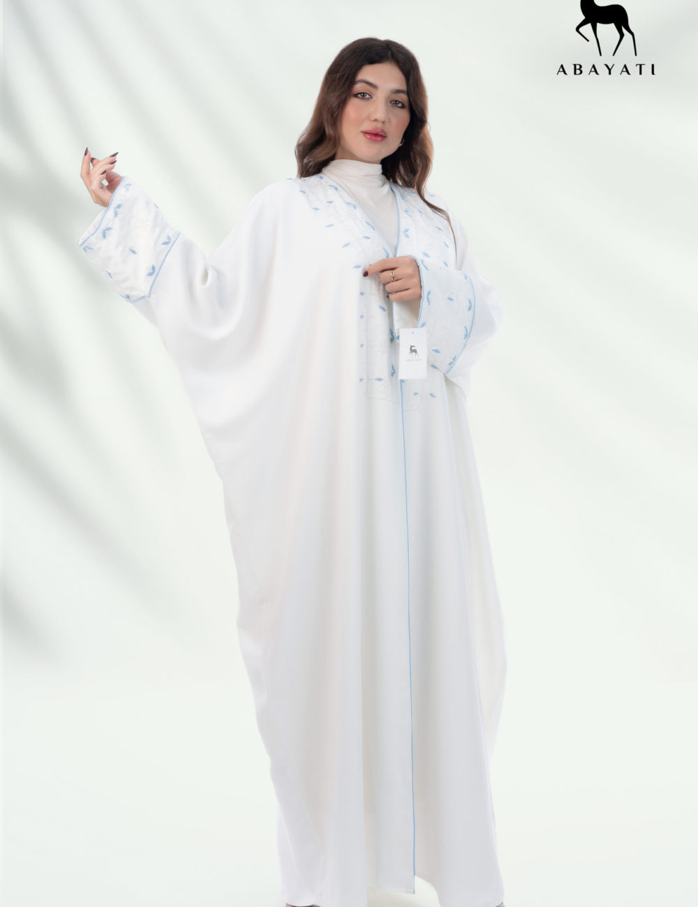 WHITE BISHT ABAYA - Image 2